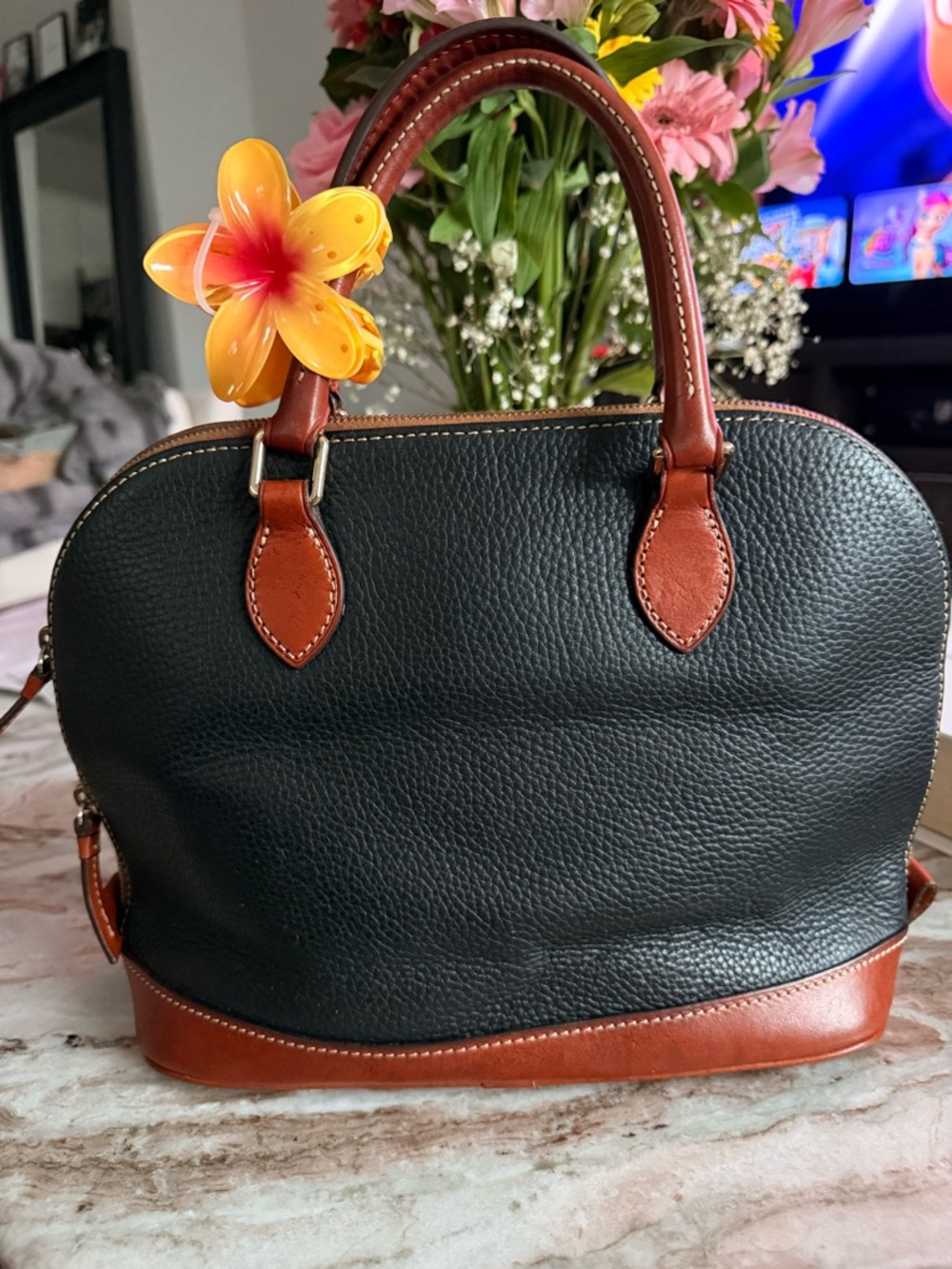 Dooney & Bourke Pebbled Leather Dome Satchel Black Brown Classic  Handbag - Picture 7 of 16